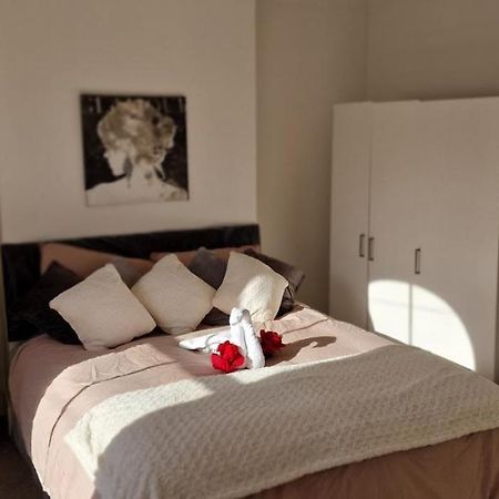 Cultural Epicenter, 4 Bedroom, More To Do Than You Can Do! London Eksteriør billede