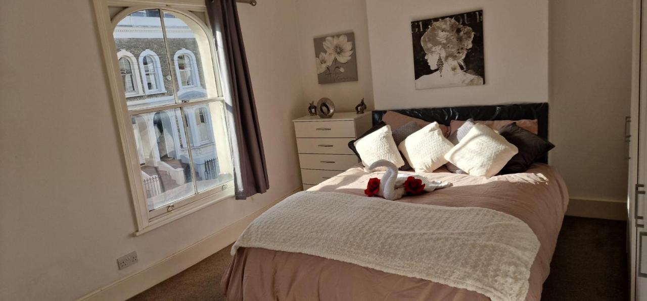 Cultural Epicenter, 4 Bedroom, More To Do Than You Can Do! London Eksteriør billede